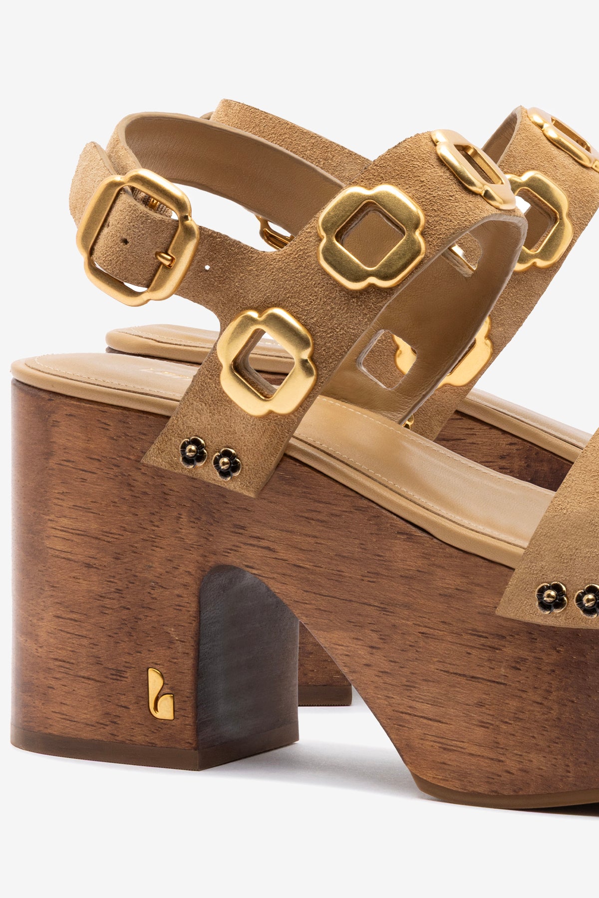 Miso Wooden Platform Sandal In Peanut Suede – Larroude