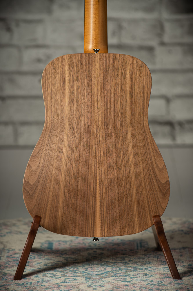 Taylor BT1 #2204264317 - Lauzon Music