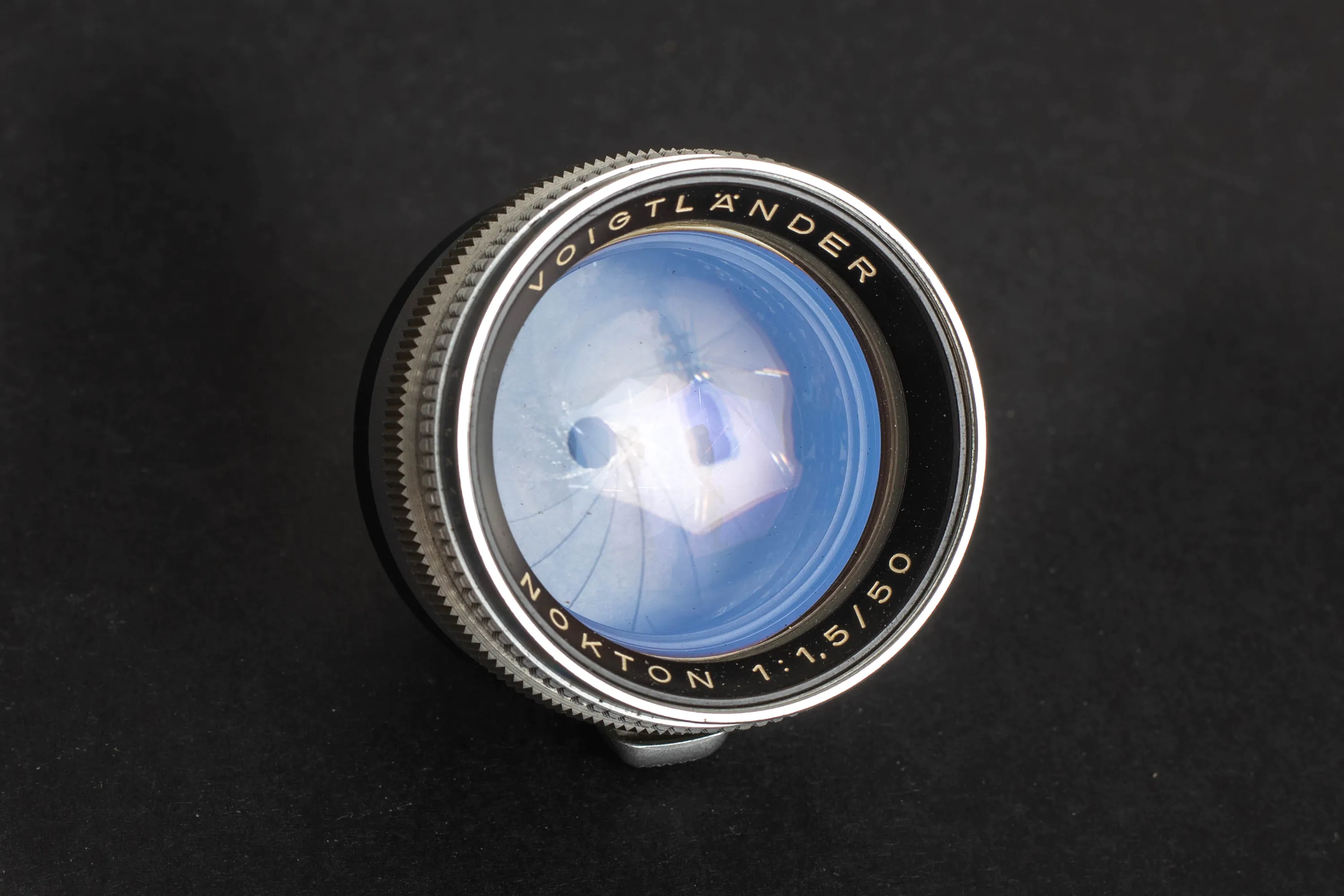 Voigtländer Nokton 50mm f1.5 Lens Review - Lens Legend