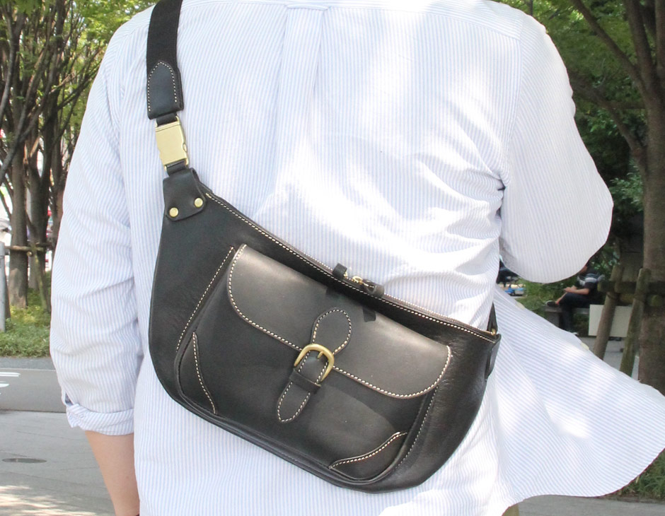 2019.4.26 フロントポケットクロスボディバッグ ｜革鞄・革小物のPORCO