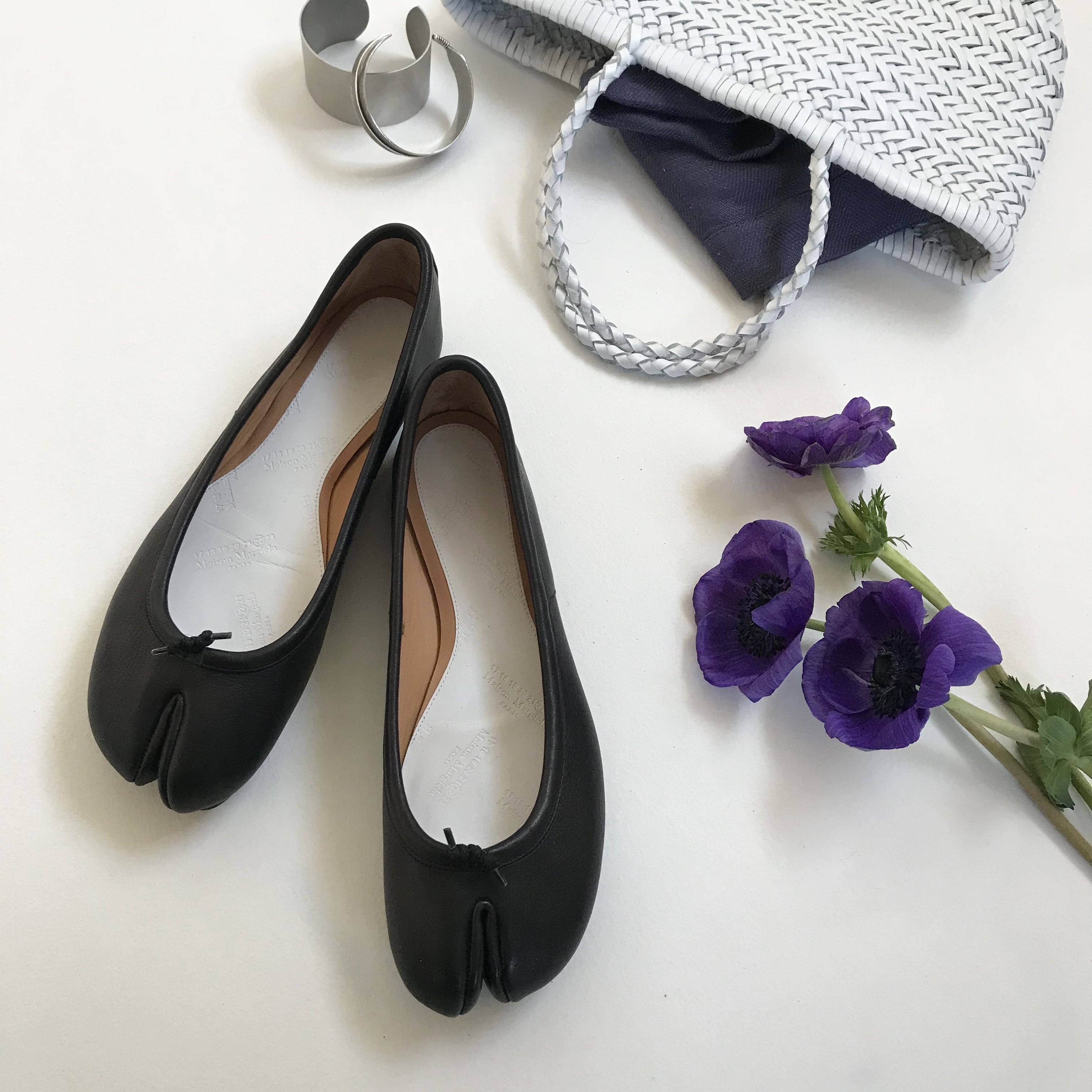 マルジェラの足袋バレエシューズ。 | LEE