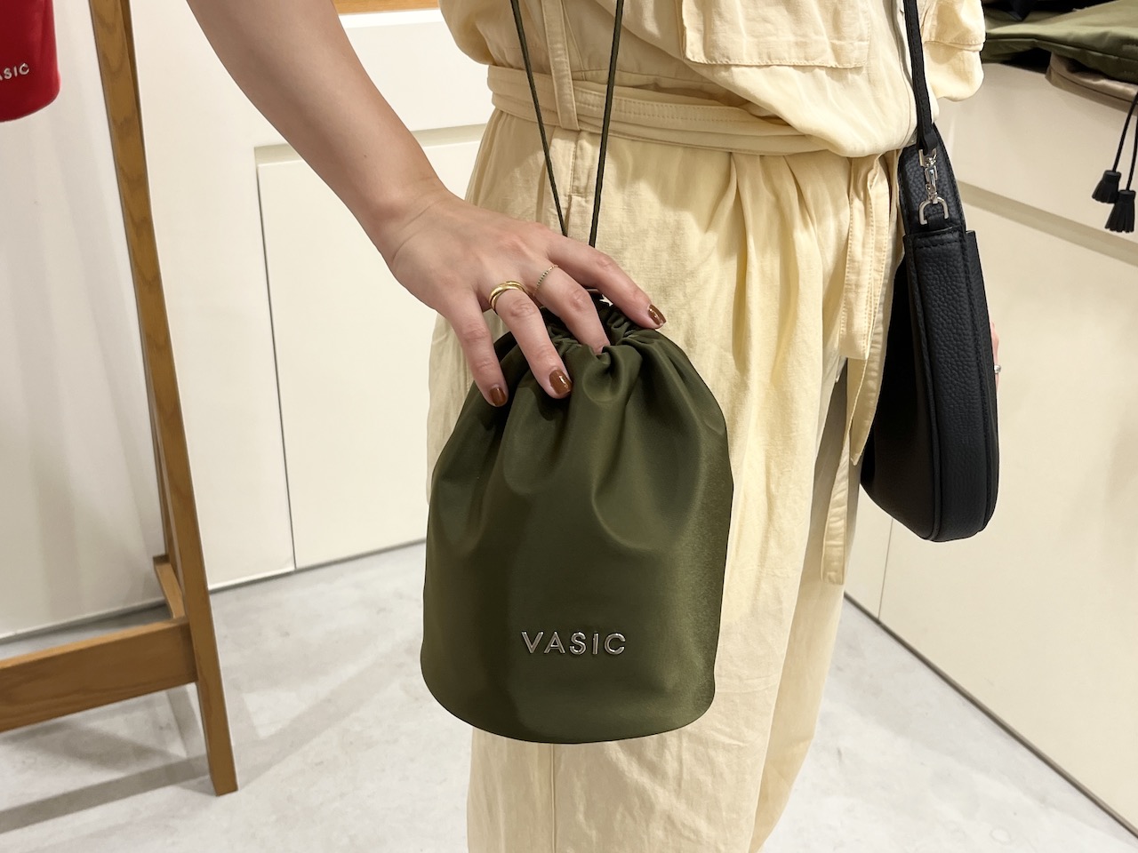 VASIC】おすすめ新作バッグ9選！ナイロン素材やハートモチーフが初登場