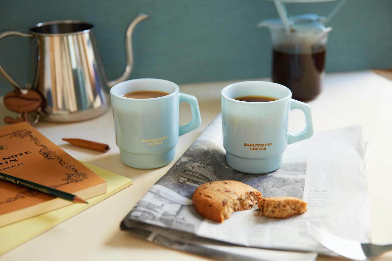 ファイヤーキング×猿田彦珈琲】10周年を記念したコラボマグが数量限定