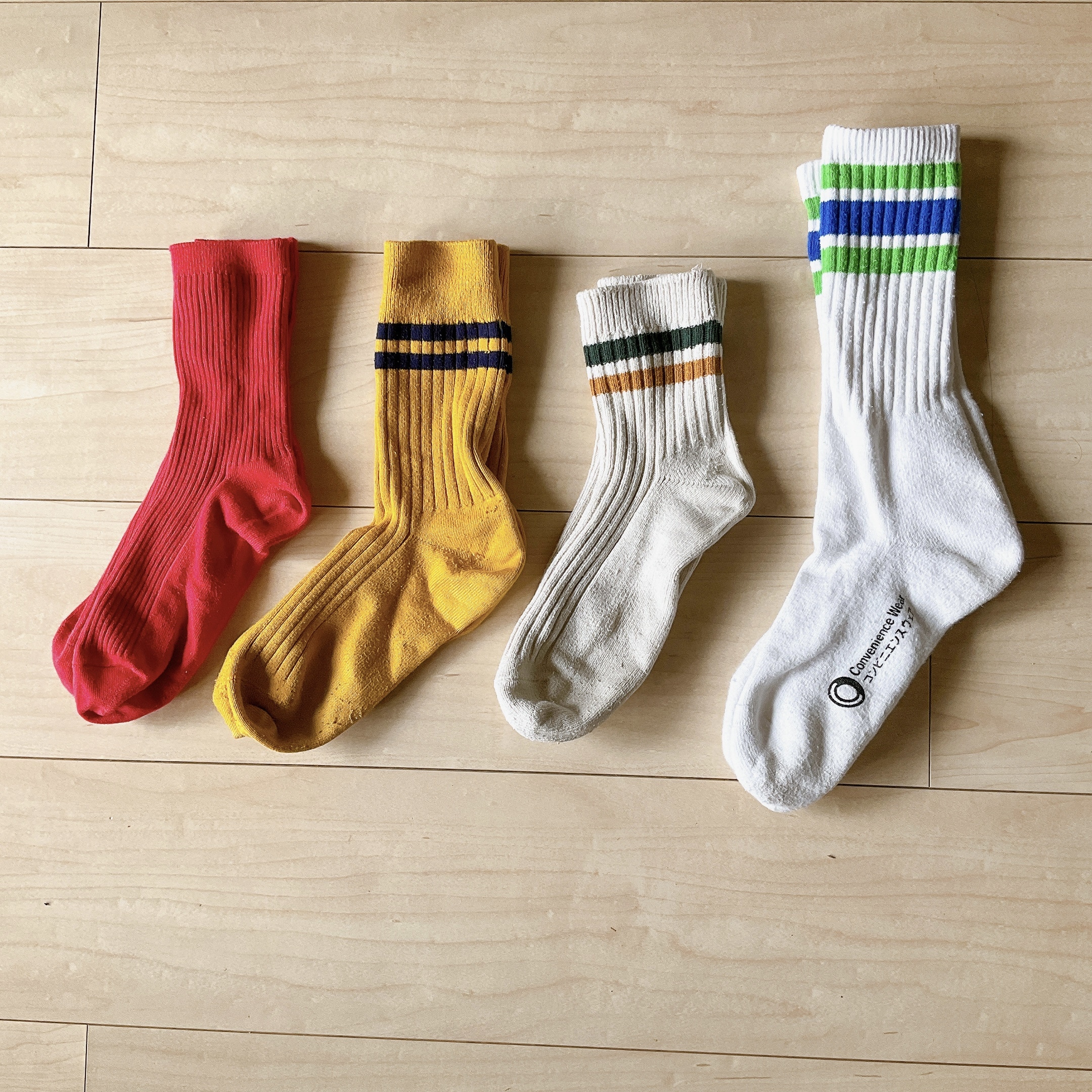 靴下屋】【ファミマ】【Minetonka】の靴下 | LEE