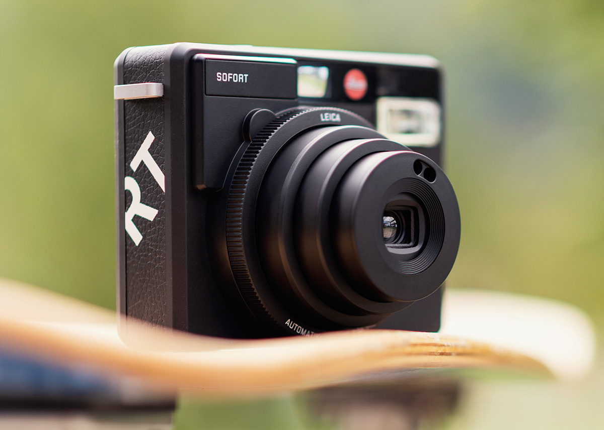 Announced: Leica Sofort Black camera - Leica Rumors