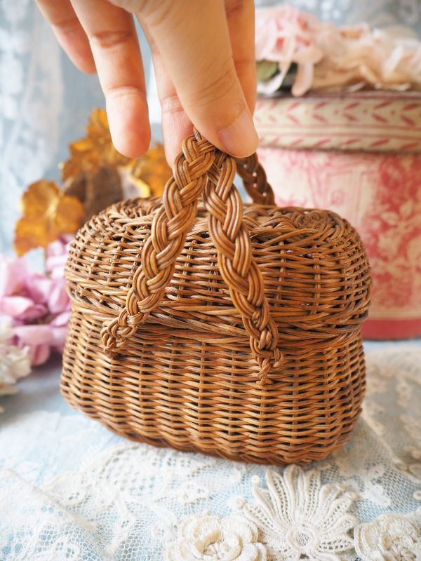 ドール用小さなパニエ/籐製バスケット/おもちゃの籠 jouet・おもちゃ