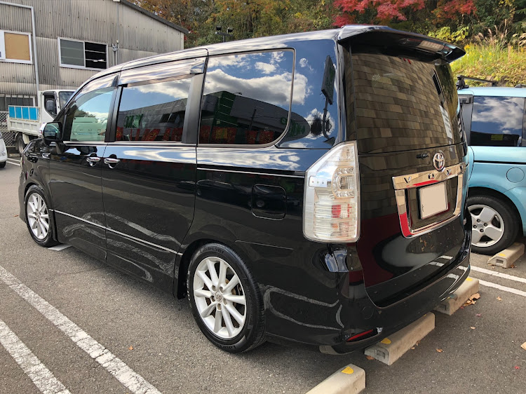 ヴォクシーのTEIN車高調・ZRR70W・ヴォクシー 70・車検から帰還