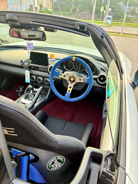 momo ステアリング trek NRG クイックリリース ncロードスターボス