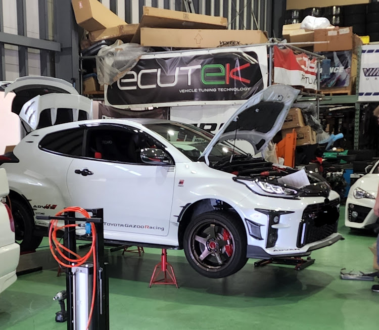 GRヤリスのGフォース・ガレージGフォース・ダウンサス・足回り交換・車