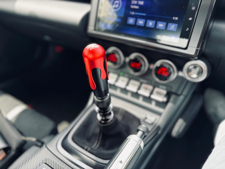 GR86のシフトノブ・GHOST EXPOD・迷走中・正解が分からないに関する