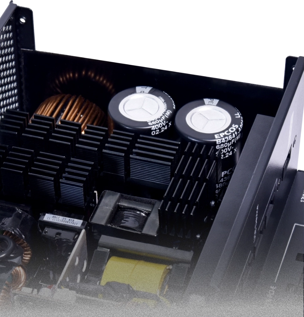 EDGE - LIAN LI は PC ケースの大手プロバイダーです | コンピューター