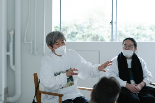 能登〈湯宿 さか本〉を 撮影した写真集、 新しい出版レーベル〈すなば