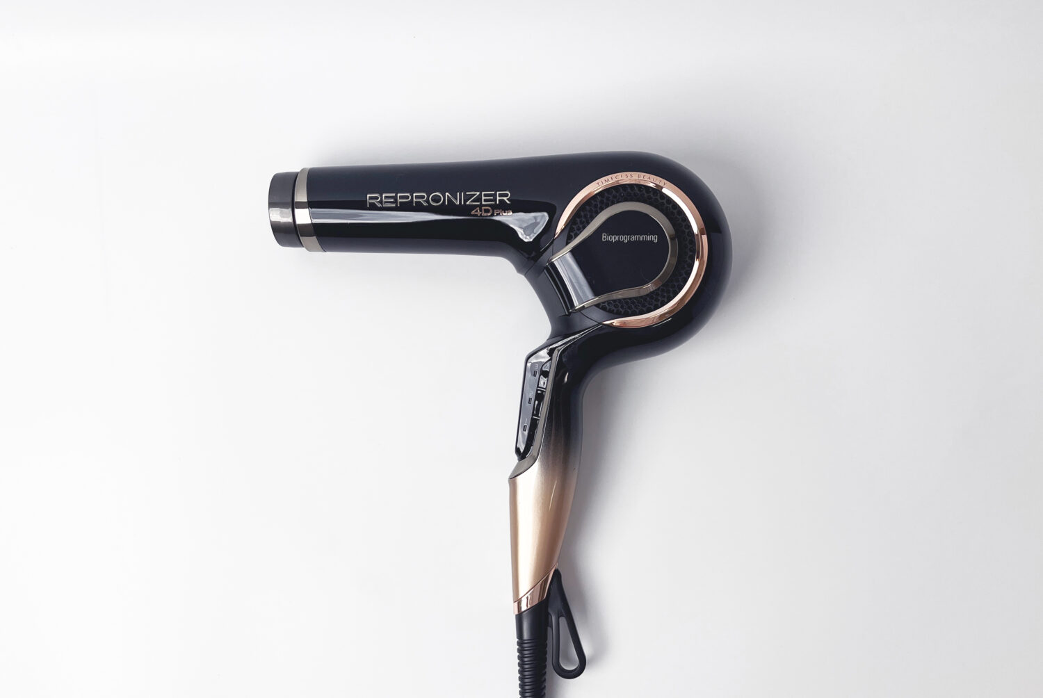 おすすめではない？】美容師がレプロナイザー7Dを辛口評価する理由を