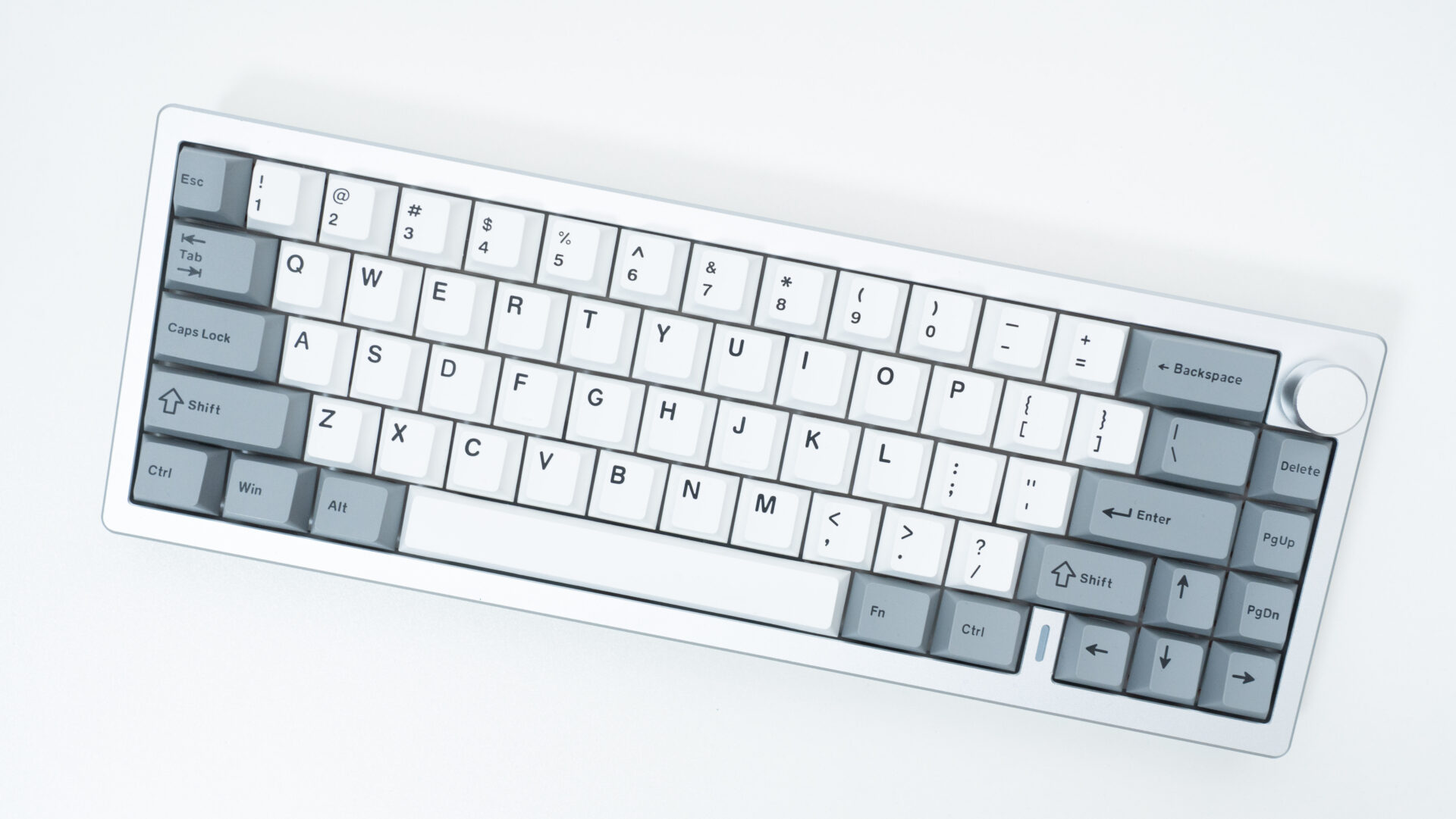 コスパ最強】YUNZII AL68レビュー｜1万円台で完成度抜群のフルアルミ