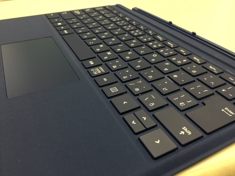 Surface Pro 3ユーザーは Pro 4用のタイプカバーを買うと幸せになれ