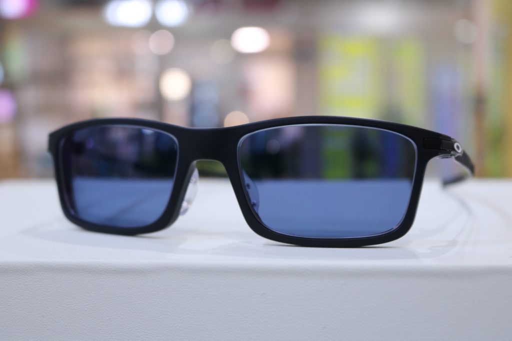 RARTS×OAKLEY】 | 田原市の眼鏡店：リリーオプティーク