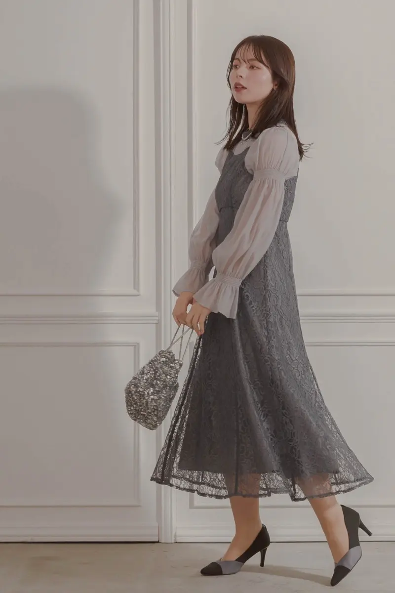 チャコールのシャーリングスリーブジャガードドレス | Dorry doll | M