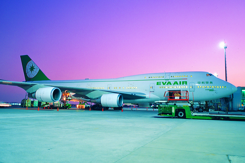 EVA Air Boeing 747-400 Combi B-16463 (Scanned Fujifilm) | Flickr