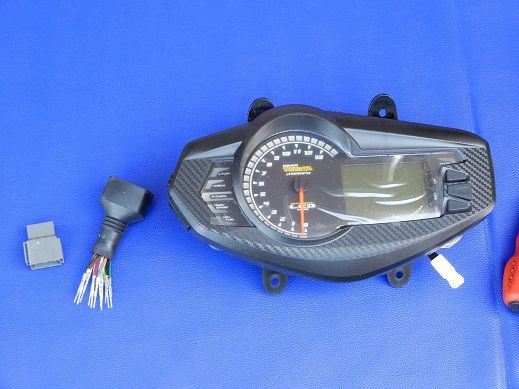 シグナスX 4型 やっと解析！モビスタにKOSOメーターつく～～ : T