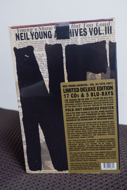 Disc Review: Neil Young Archives Vol.III 1976-1987 : 雑貨屋の広報