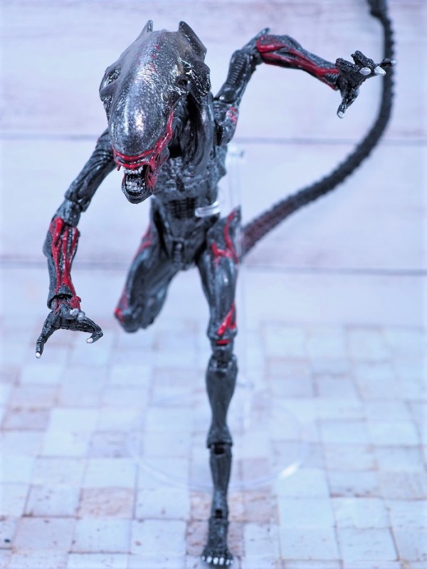 NECA ナイトクーガーエイリアン レビュー : おもちゃの巣（玩具レビュー）