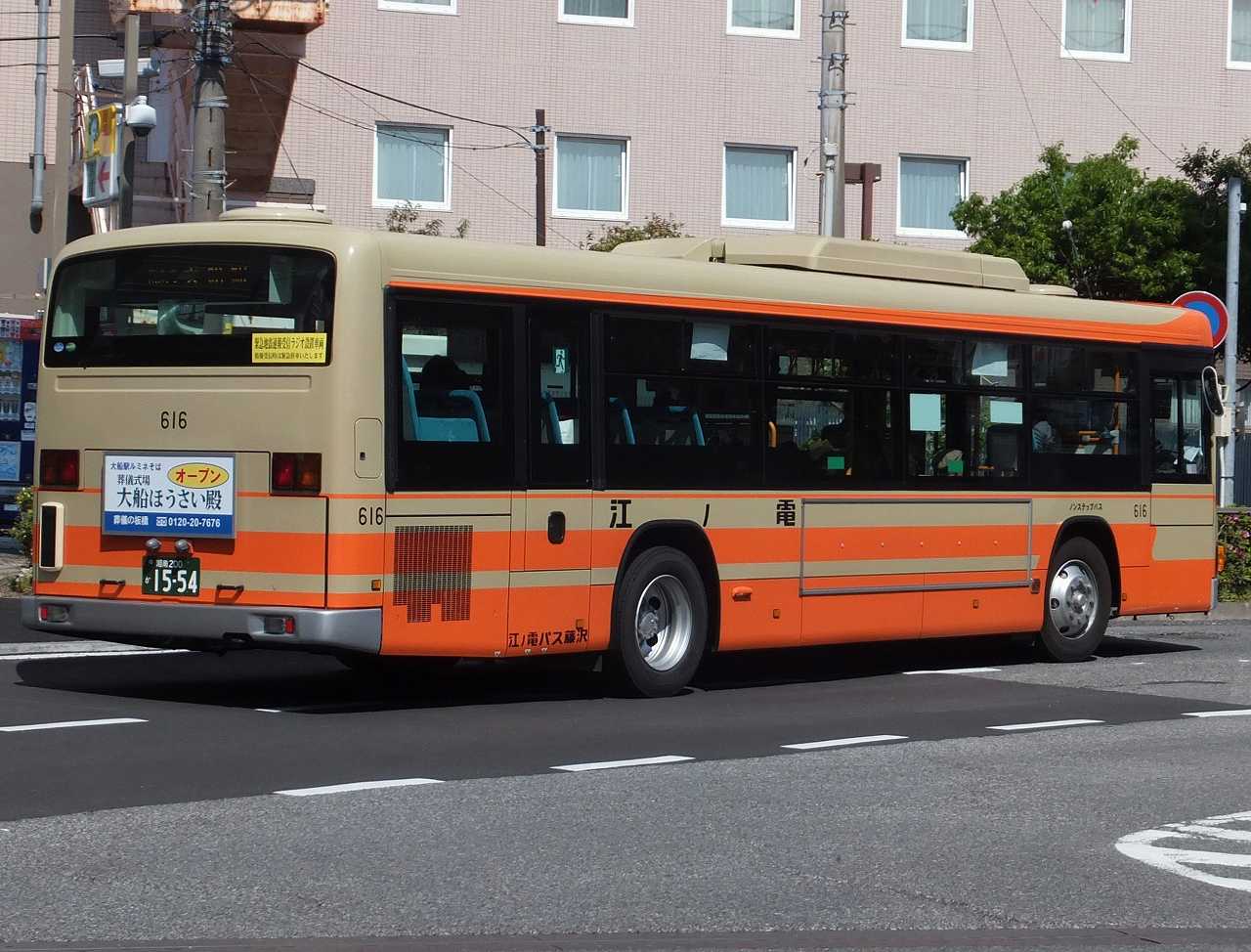 いすゞ・エルガ)江ノ電バス藤沢616・湘南200か1554) : 近江発､まりーん