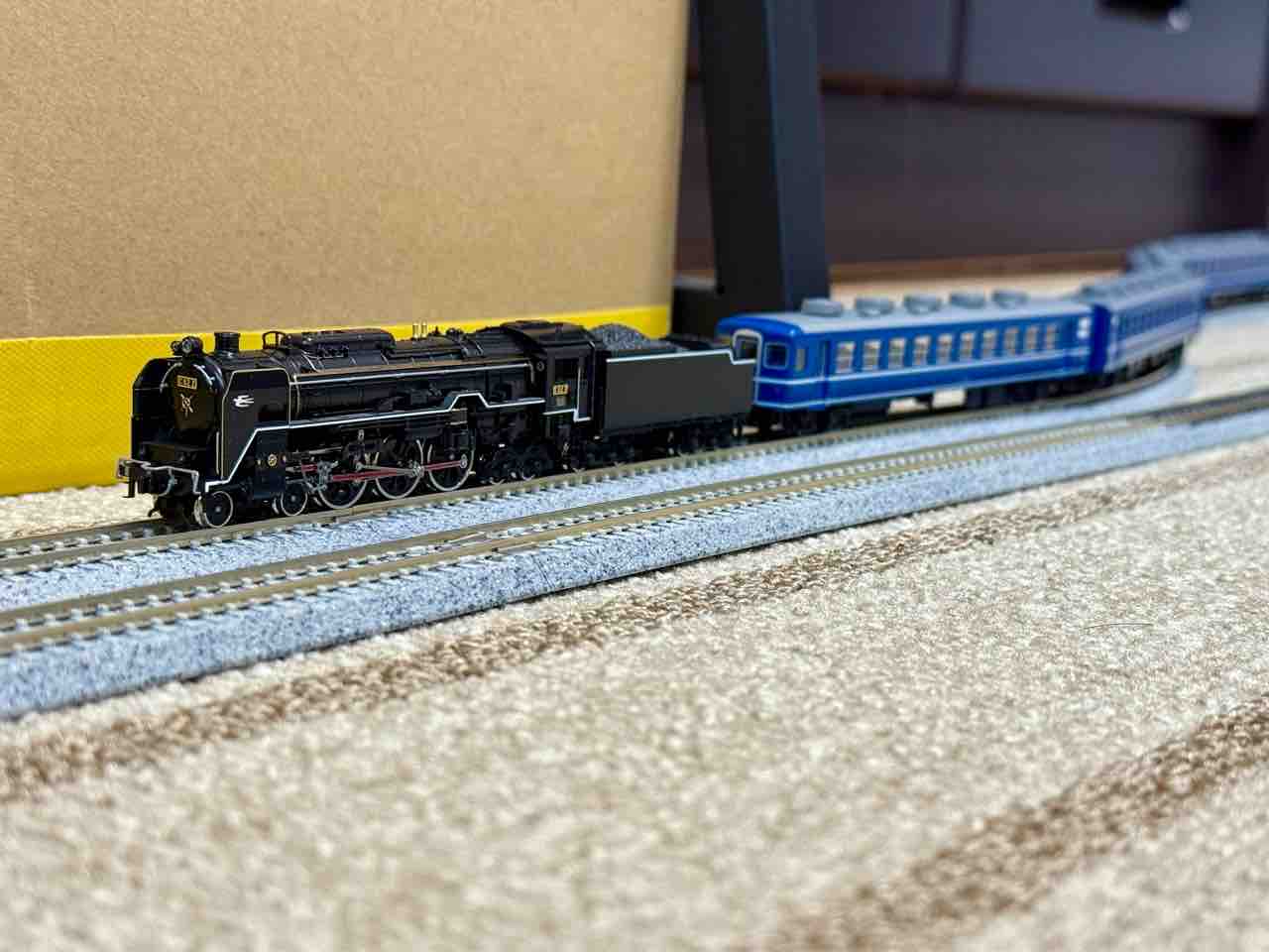 C62 2号機が牽く白鷺号 : 愛犬クマの鉄道模型製作備忘録