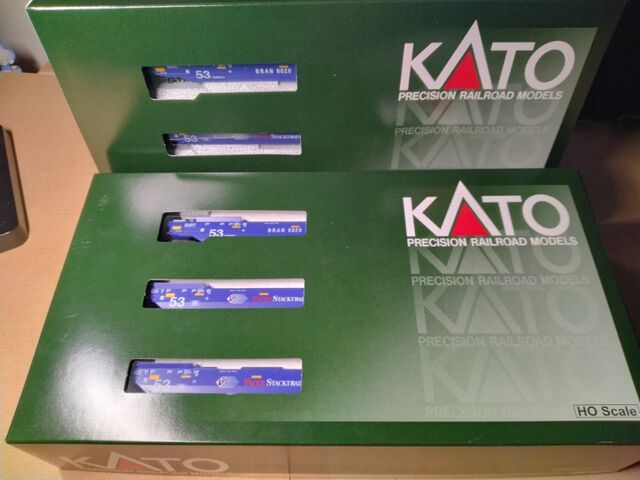 KATO HO Gunderson MAXI-IV ダブルスタックカー : クローゼットの中の