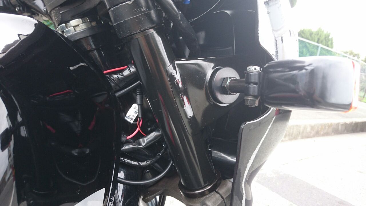 純正ライトステー : Z400GP専門店 エムゼクト つねちゃんのブログ