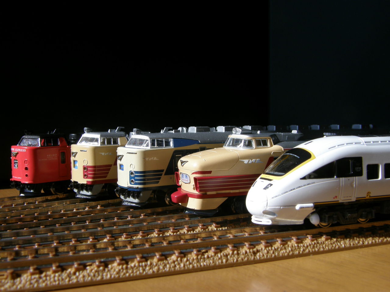 KATO485系交直両用特急形電車6両セット KATO485系交直両用特急形電車6