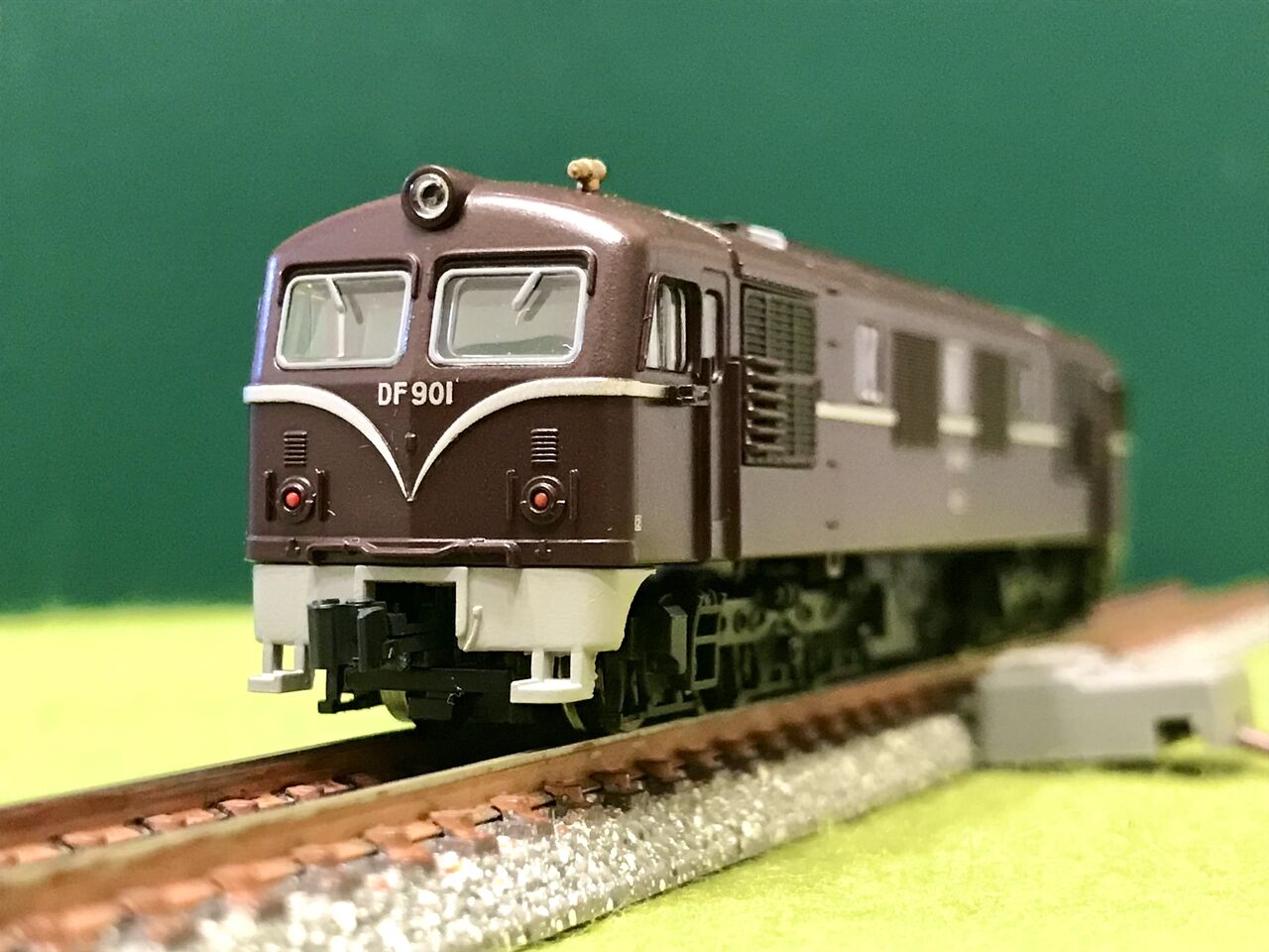 トミックスの「DF50形」とマイクロエースの「DF90型」を並べてみました
