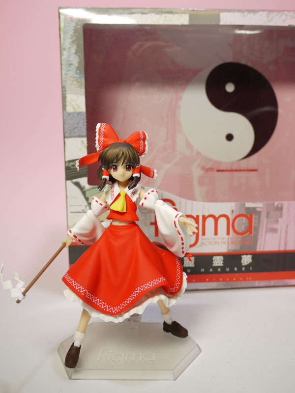 レビュー figma 東方Project 博麗霊夢 東方は今日も赤く萌えています