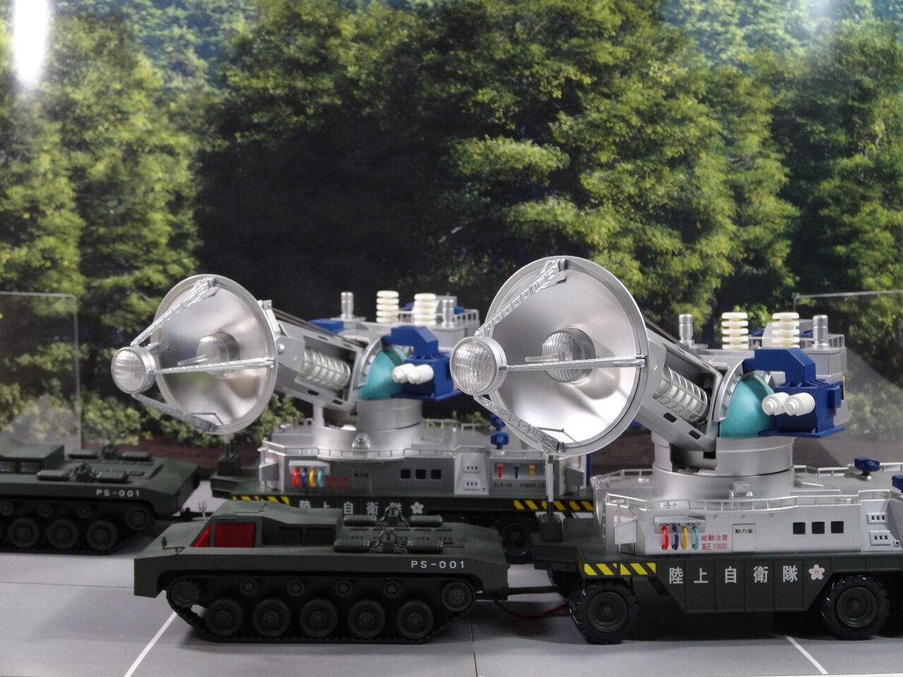 66式メーサー殺獣光線車～サンダ対ガイラ～ 1／48モデル彩色済み