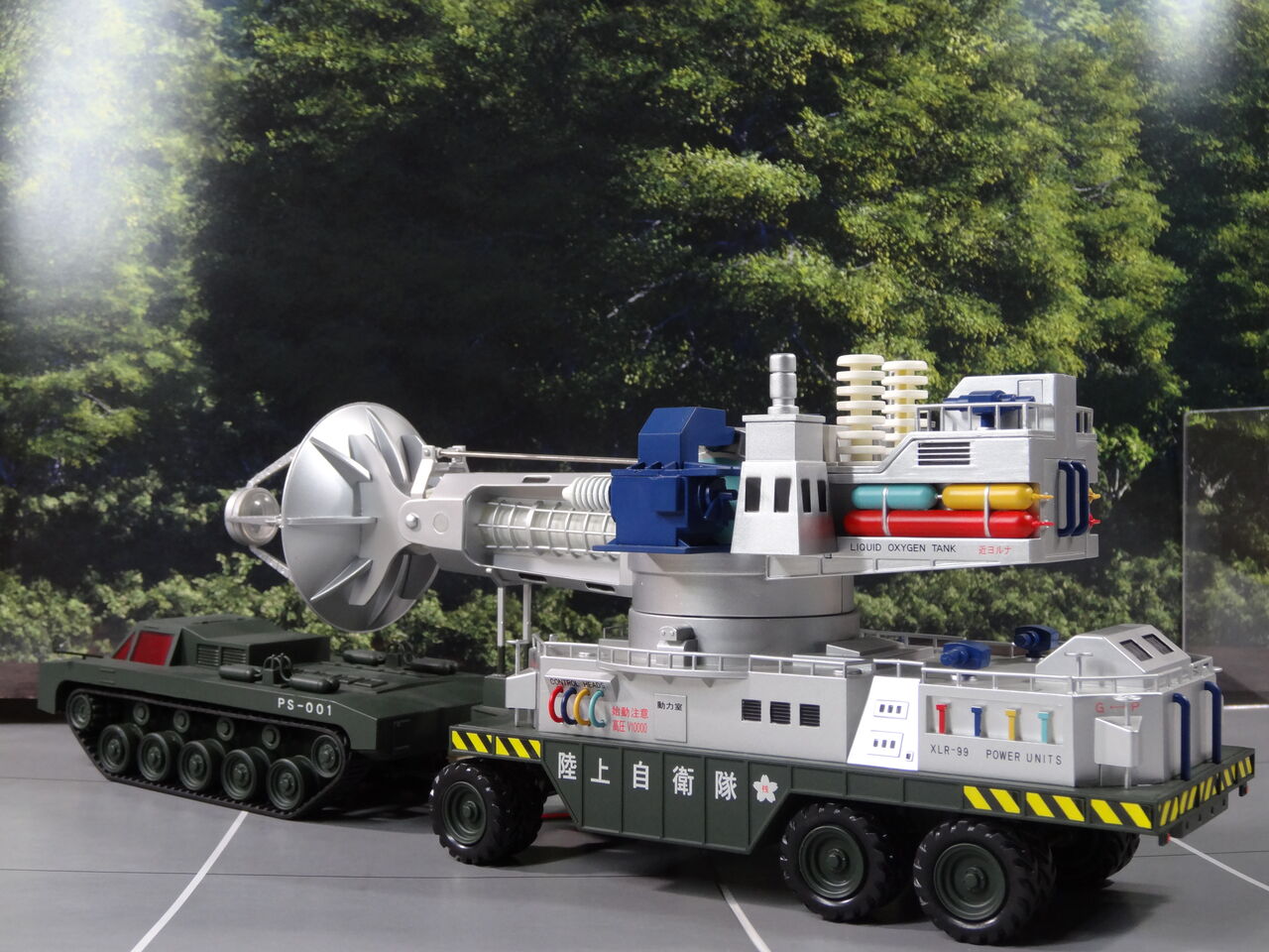 66式メーサー殺獣光線車～サンダ対ガイラ～ 1／48モデル彩色済み