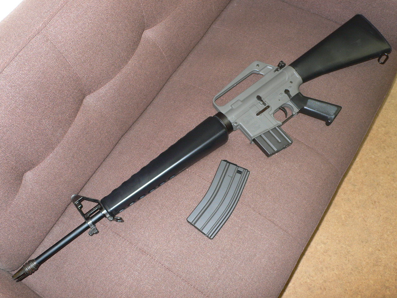 エアガンコレクション 18「東京マルイ COLT M16A1 VIETNAM ver