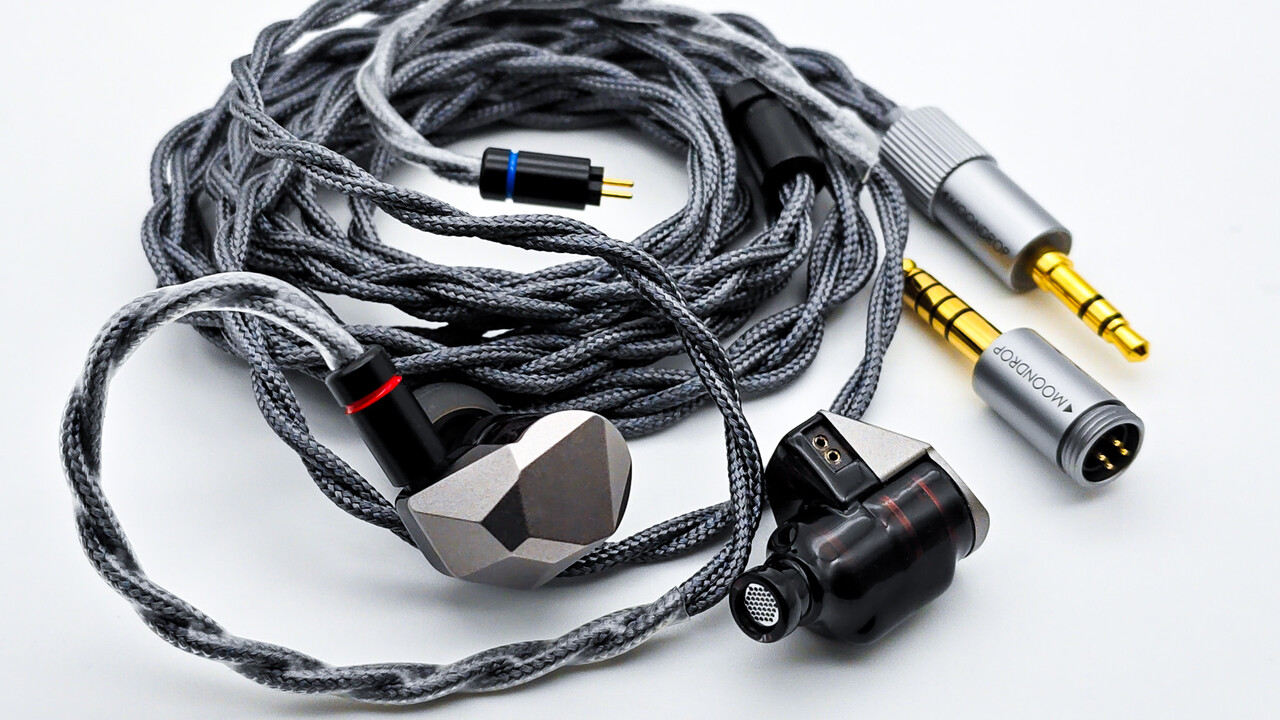 水月雨 MOONDROP カナル型 イヤホン S8 8ドライバー 3ウェイ設計 水月