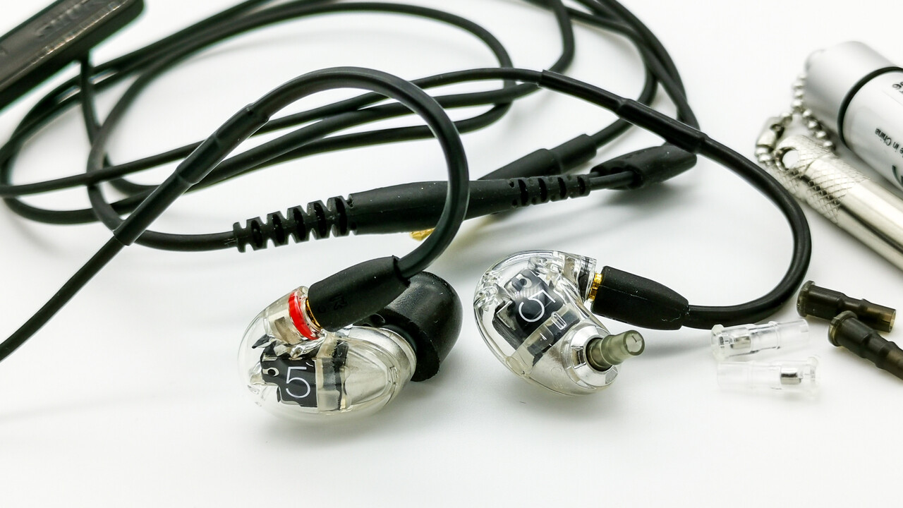 棚からレビュー】 「Shure AONIC 5」 購入後半年経過後レビュー