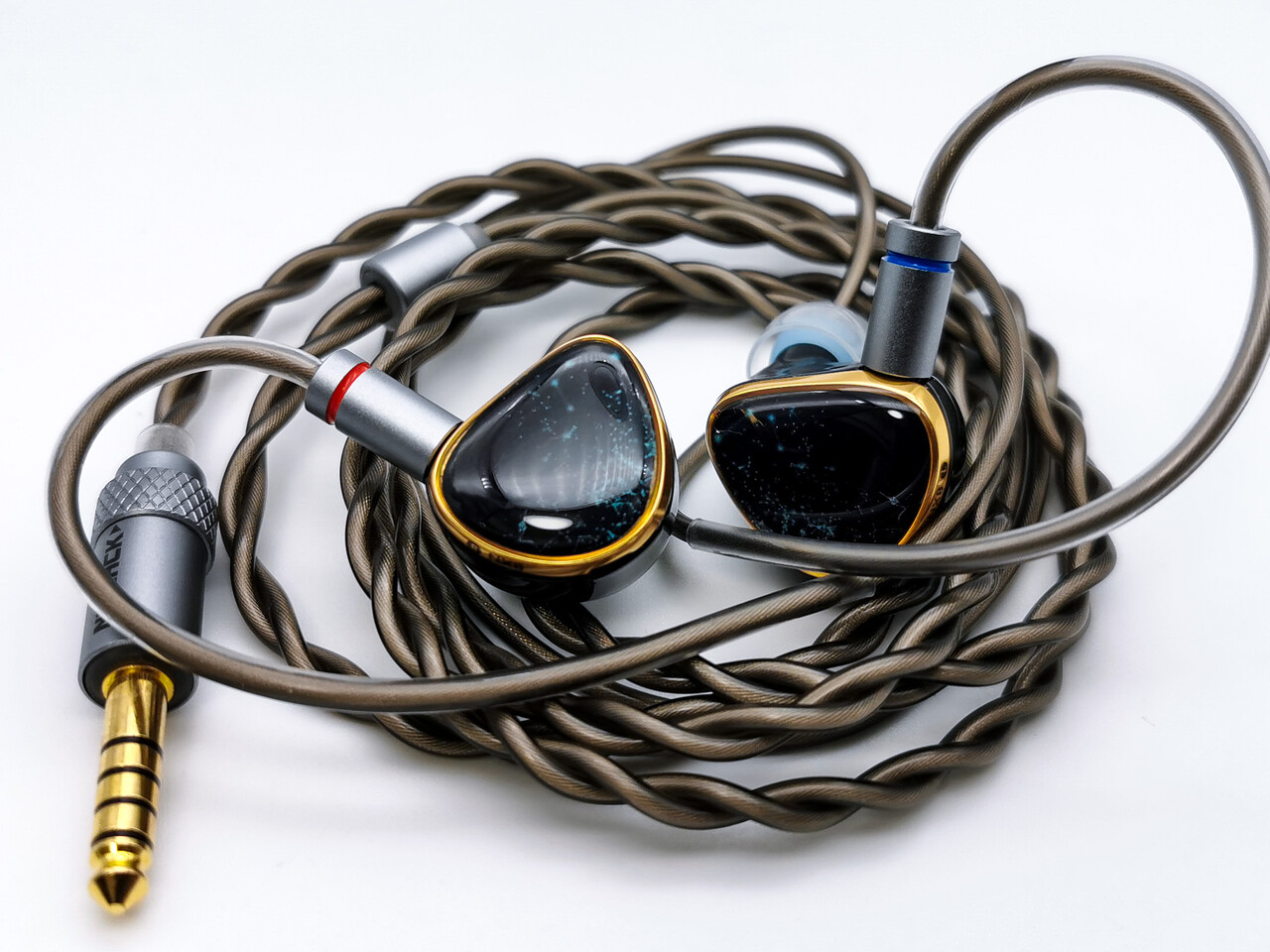 NICEHCK NX8 Special Edition」 好評の1DD+6BA+1PZハイブリッド「NX8