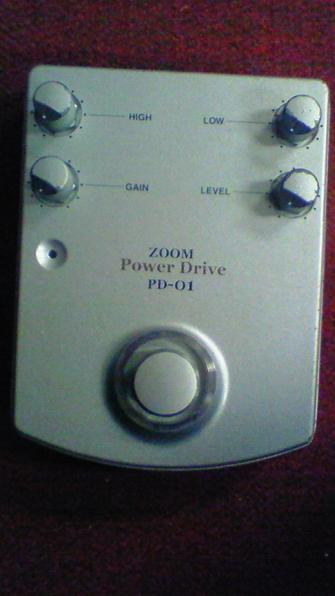 ZOOM PD-01 Power Drive : 美食ギター機材ブログ