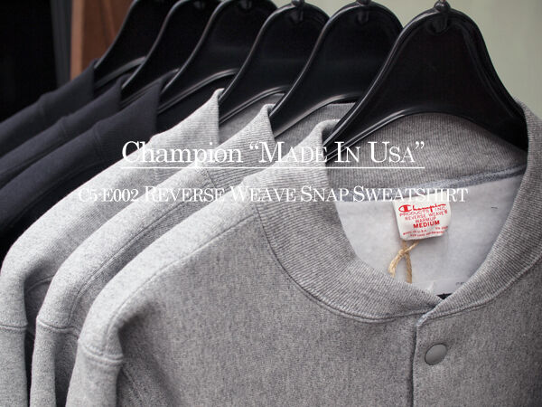 Champion - MADE IN USA】REVERSE WEAVE SNAP SWEAT. アウター代わりに