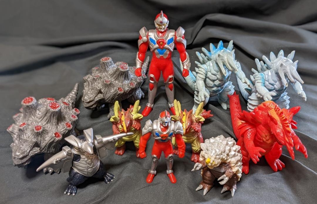 電光超人グリッドマン＆登場怪獣ソフビフィギュア（タカラ）11体セット