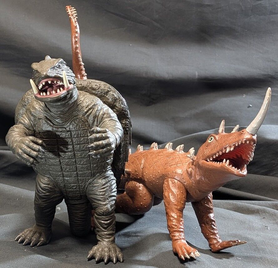 昭和ガメラ＆バルゴン（セガ・エクスプラス）ソフビフィギュア2体