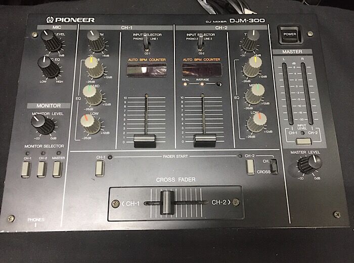 TECHNICS SL-1200MK3 をはじめ、PIONEERからDJM-300/DJM-350、その他