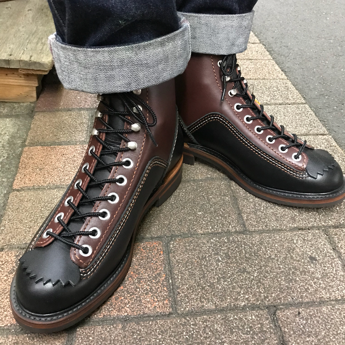 LONE WOLF BOOTS！
