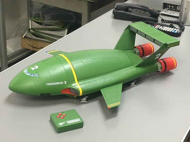 デアゴスティーニ サンダーバード2号 なんとか完成です : クラウド