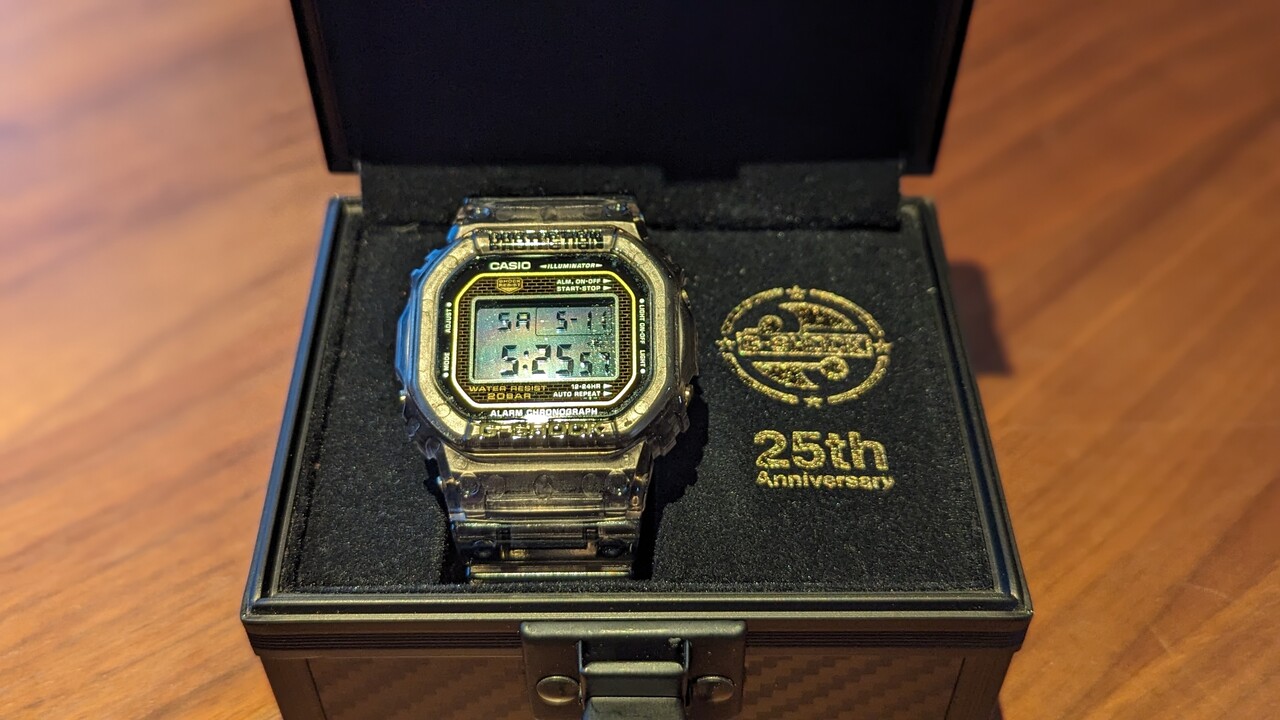 16年前ゲットした”グレースケルトン”モデルの現在の黄ばみは？驚きの