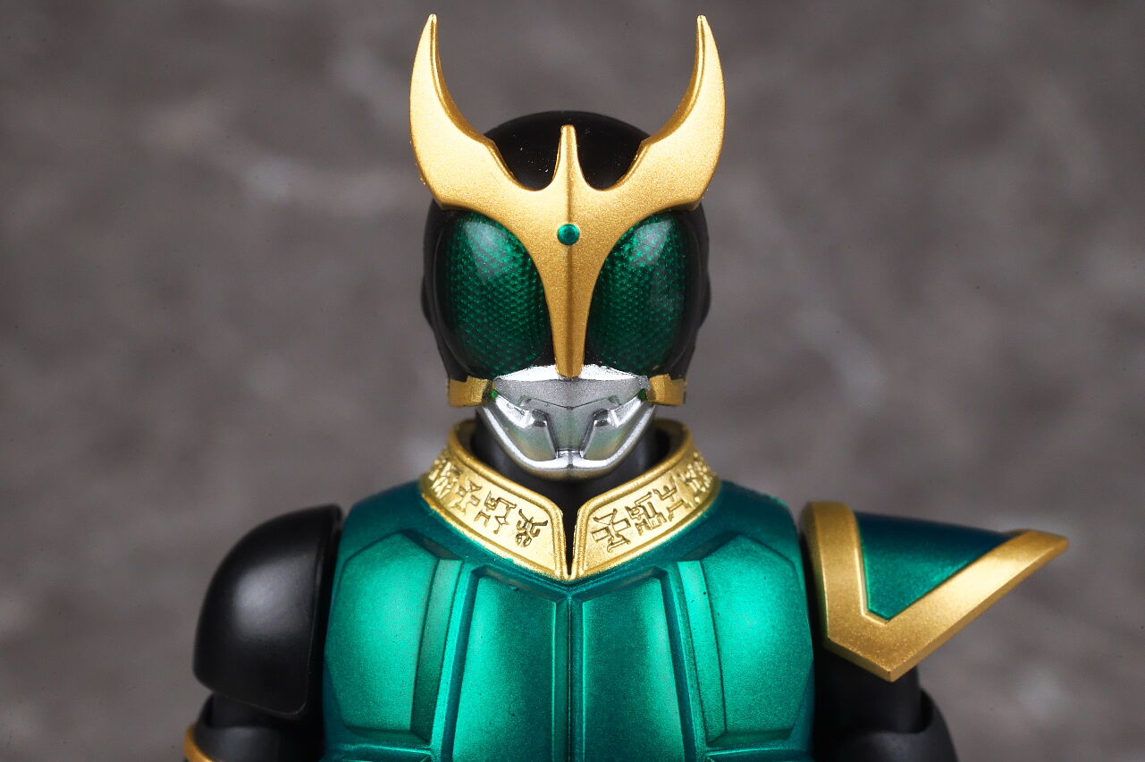 S.H.フィギュアーツ（真骨彫製法） 仮面ライダークウガ ライジング