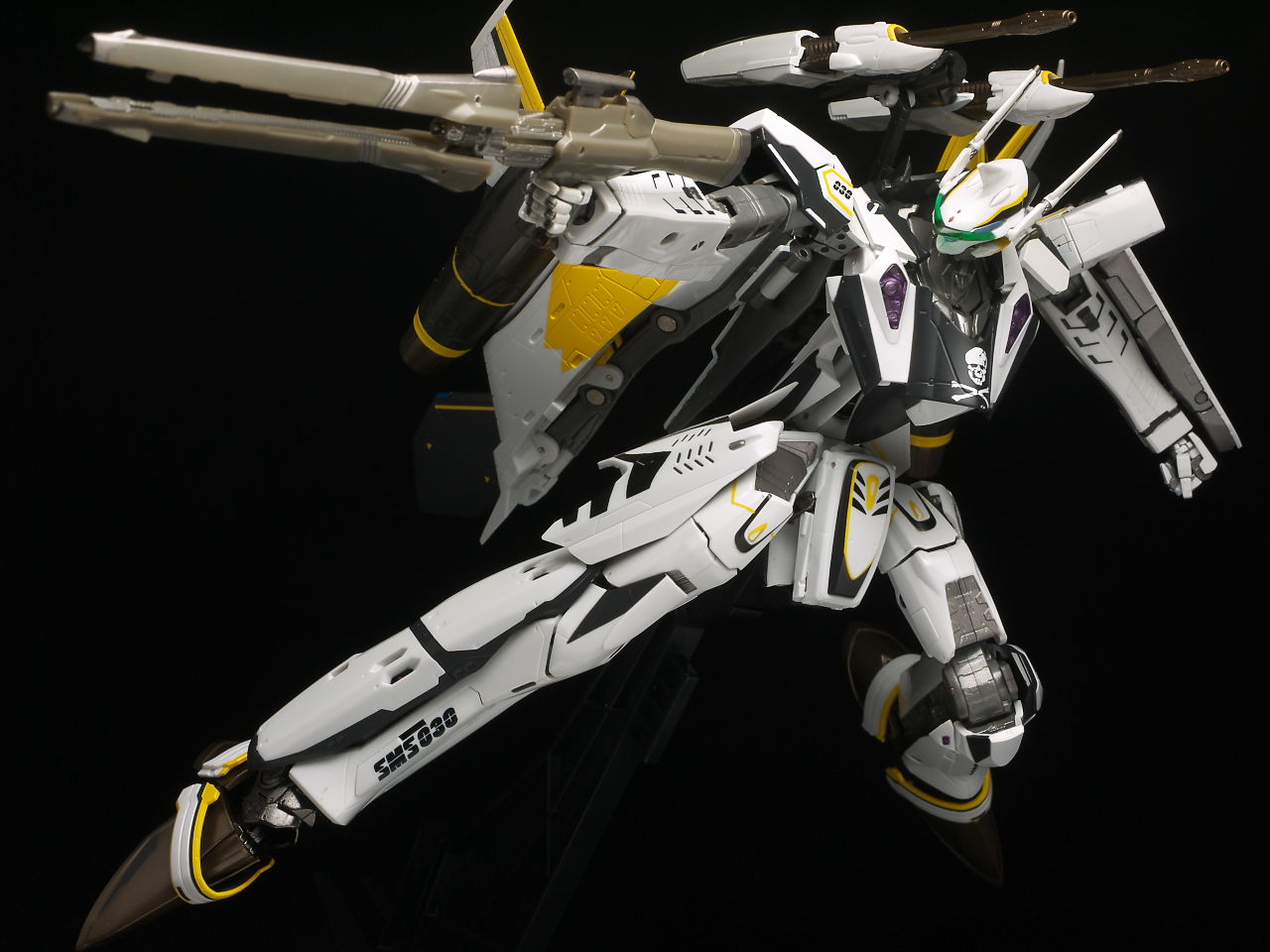 DX超合金 YF-29 デュランダルバルキリー (30周年記念カラー) レビュー