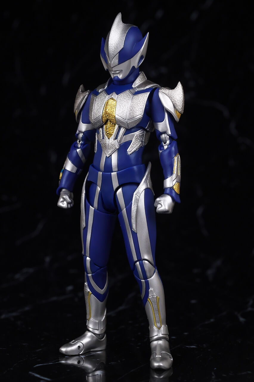 S.H.フィギュアーツ ハンターナイトツルギ レビュー : はっちゃか