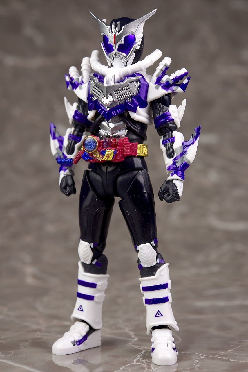 S.H.Figuartsフィギュアーツ 仮面ライダーマッドローグ Amazon.co.jp